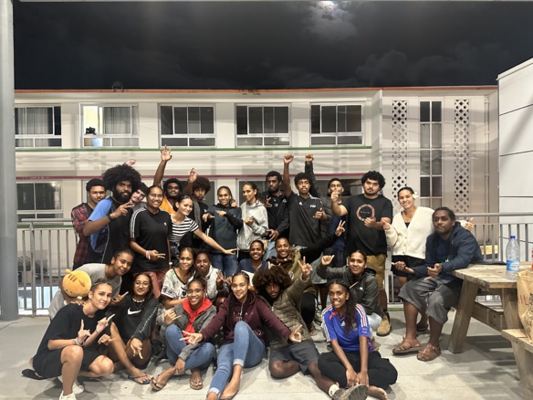 Les anciens de retour Les anciens de retour